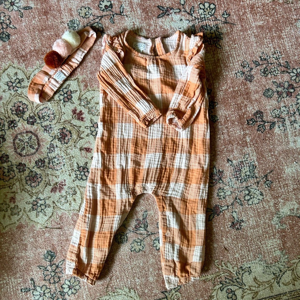 Like new jumpsuit and headband